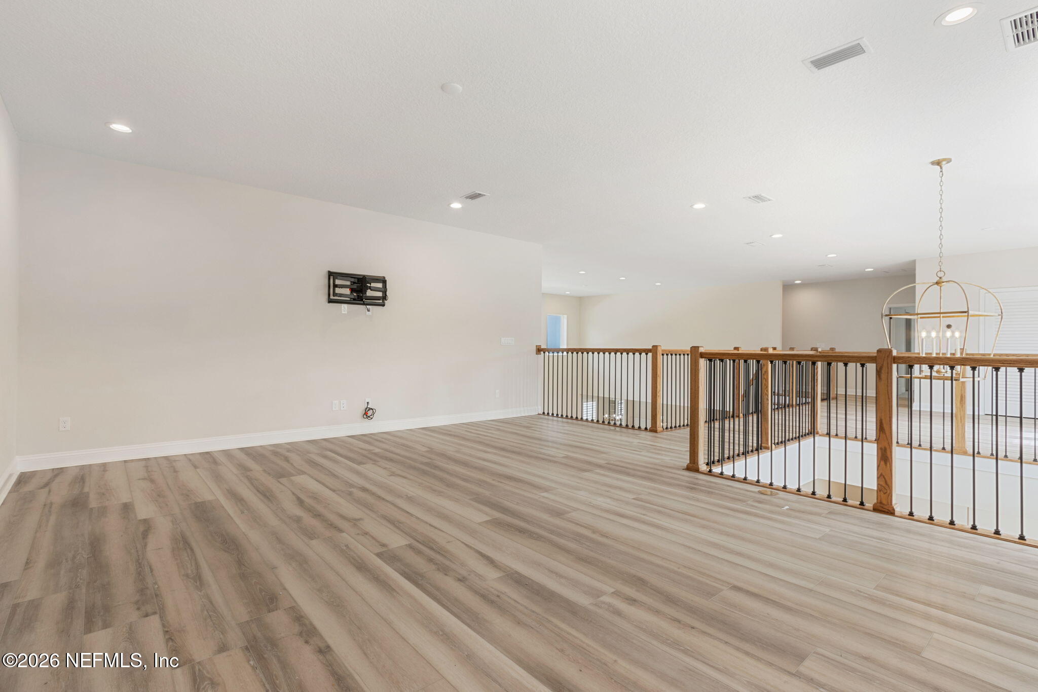 536 E KESLEY Lane, St. Johns