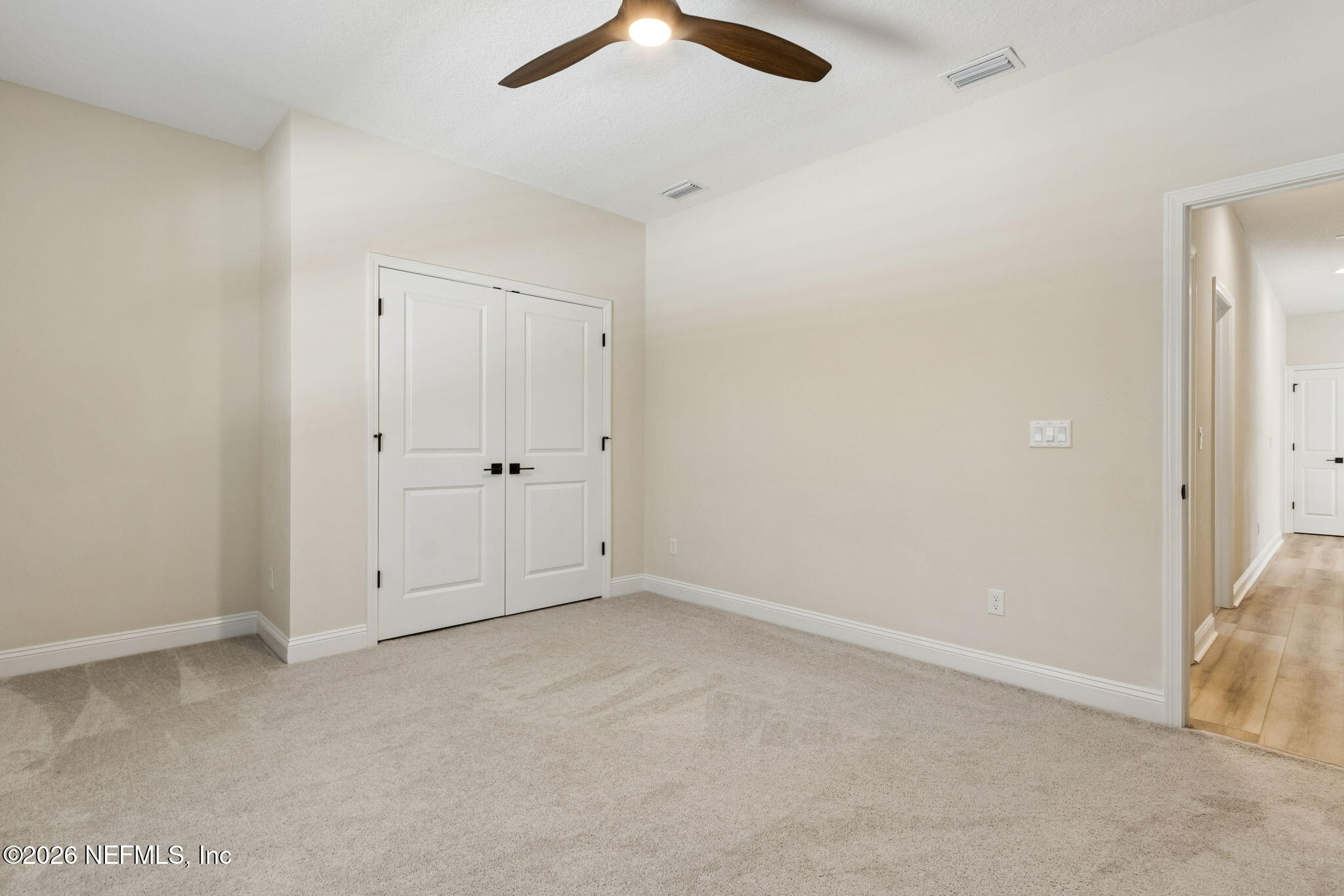536 E KESLEY Lane, St. Johns