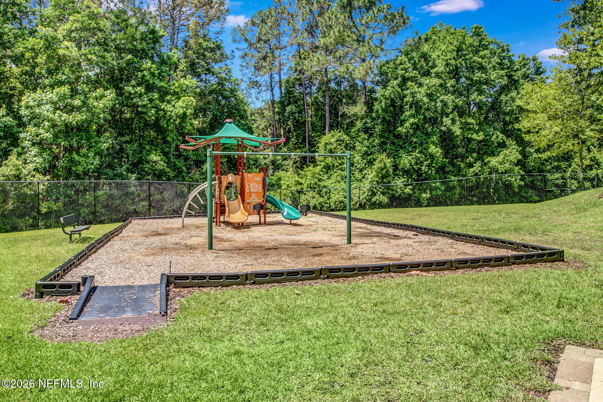 536 E KESLEY Lane, St. Johns