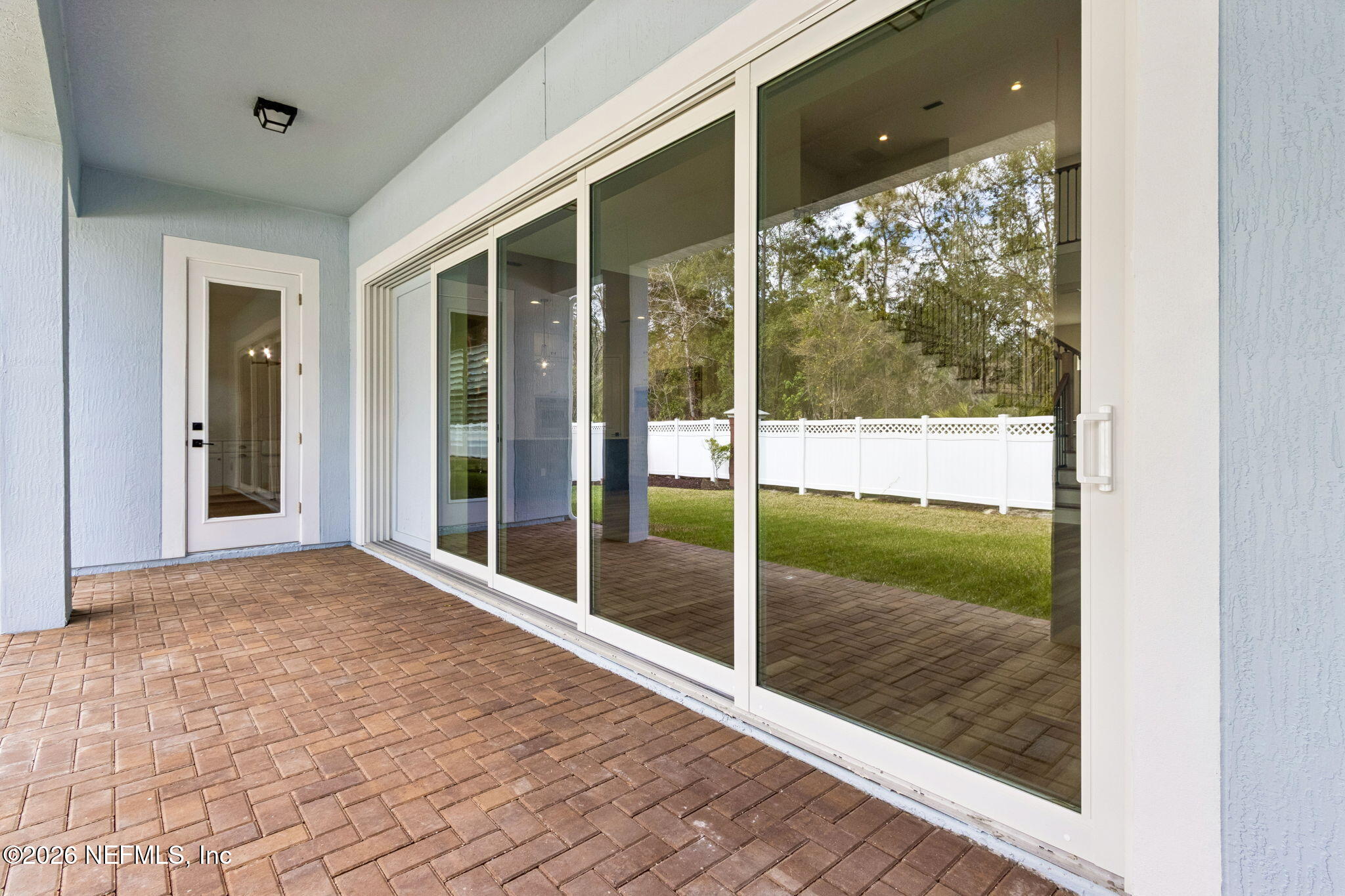 536 E KESLEY Lane, St. Johns