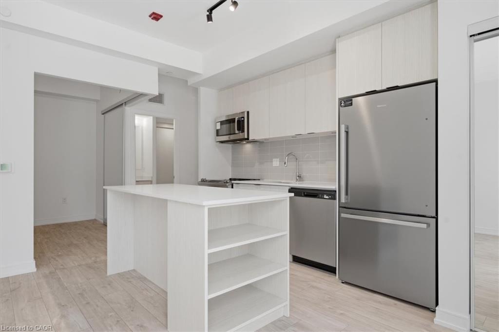 6-172 Clonmore Drive Unit: 6
