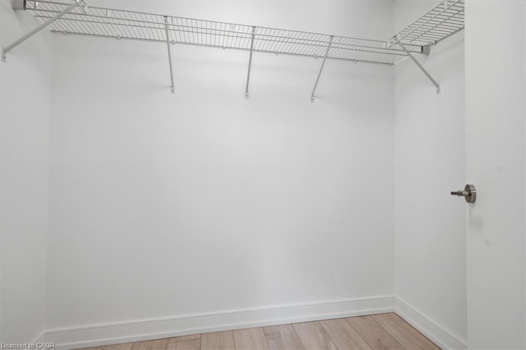 6-172 Clonmore Drive Unit: 6