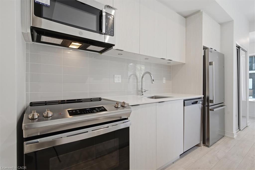 6-172 Clonmore Drive Unit: 6