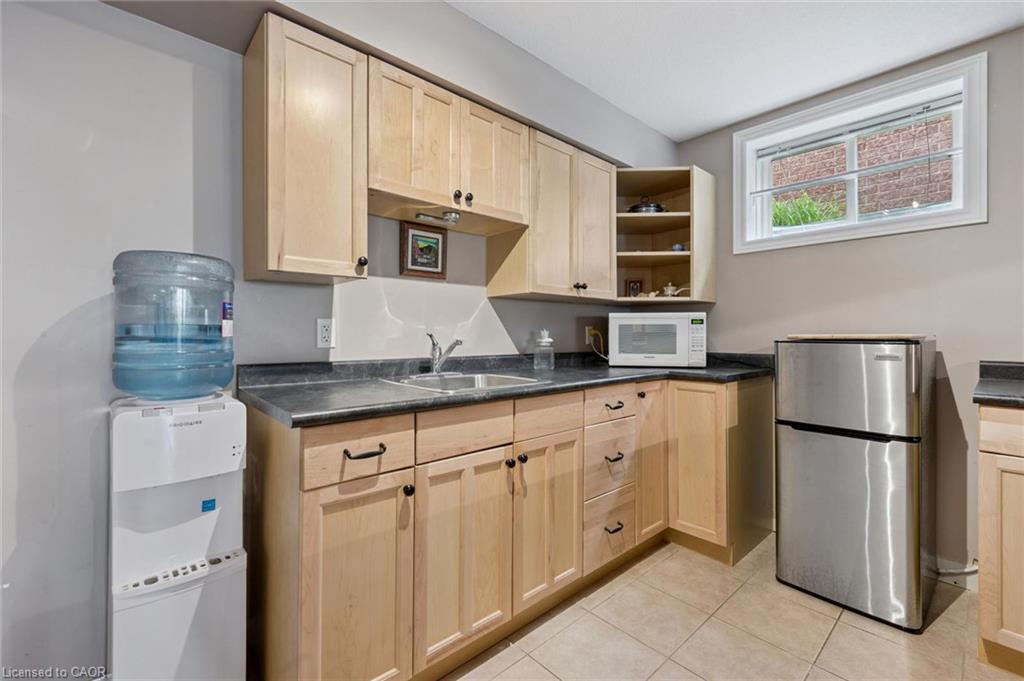 360 Red Osier Road