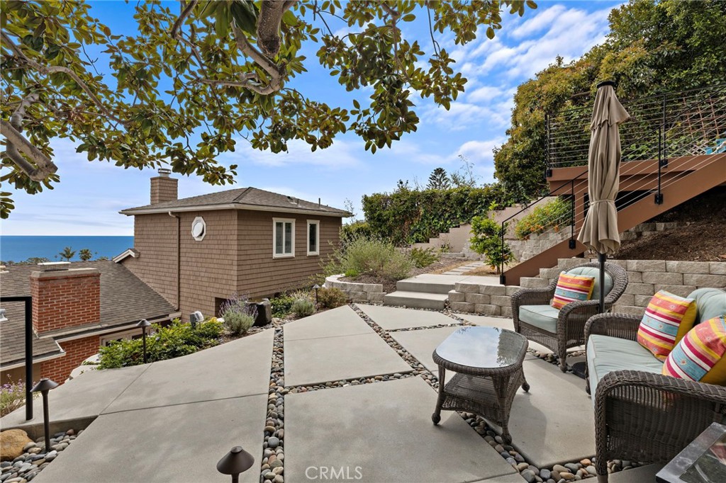 522 High Drive