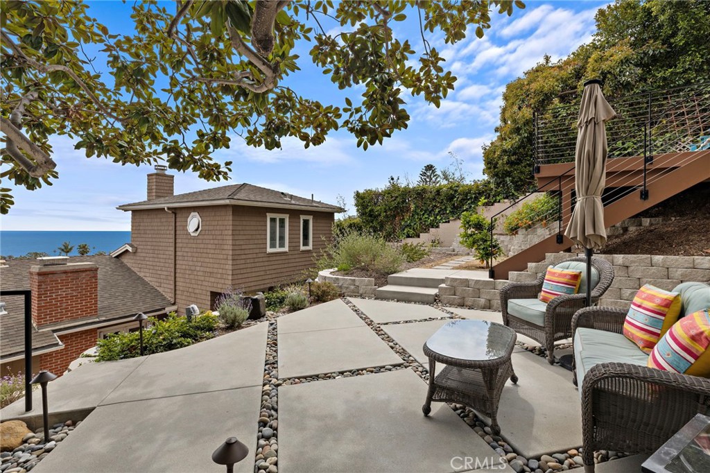 522 High Drive