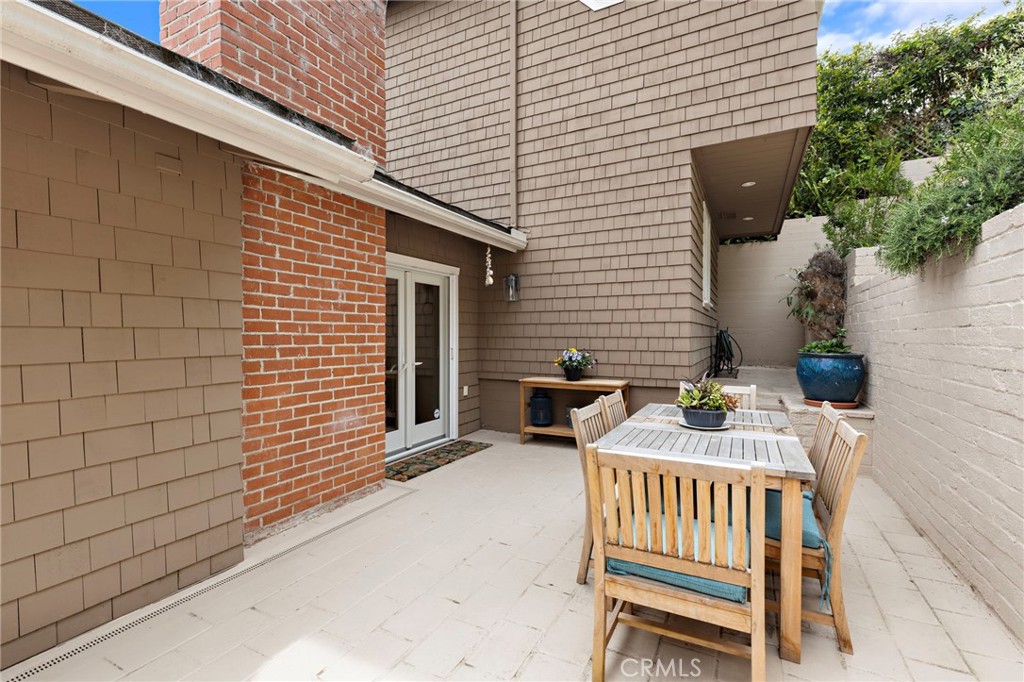 522 High Drive