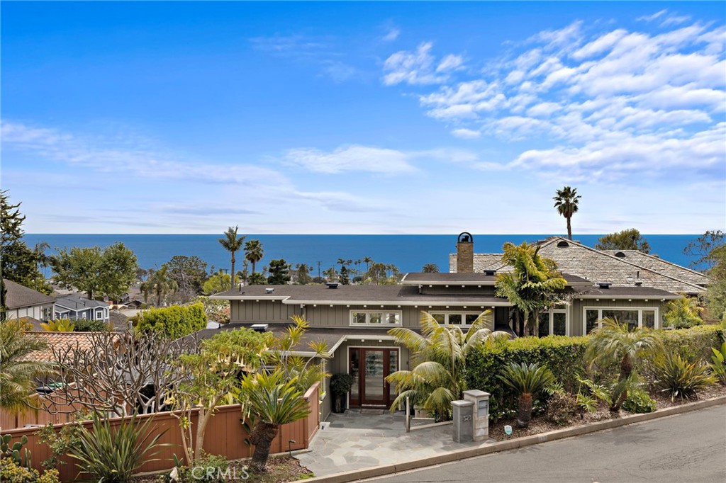 522 High Drive