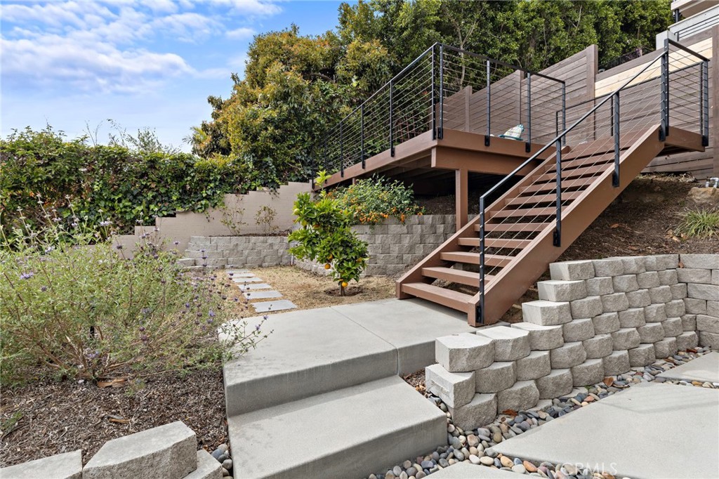 522 High Drive