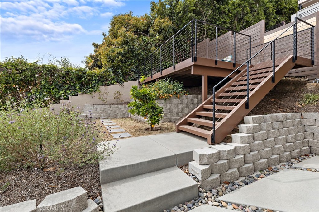 522 High Drive