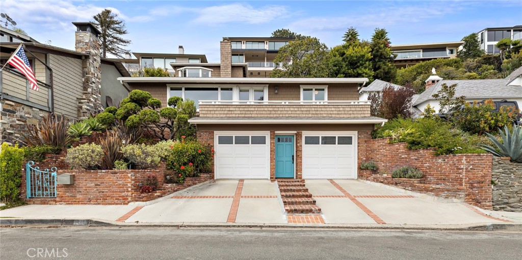 522 High Drive