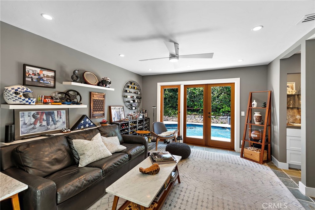 3085 Nestall Road