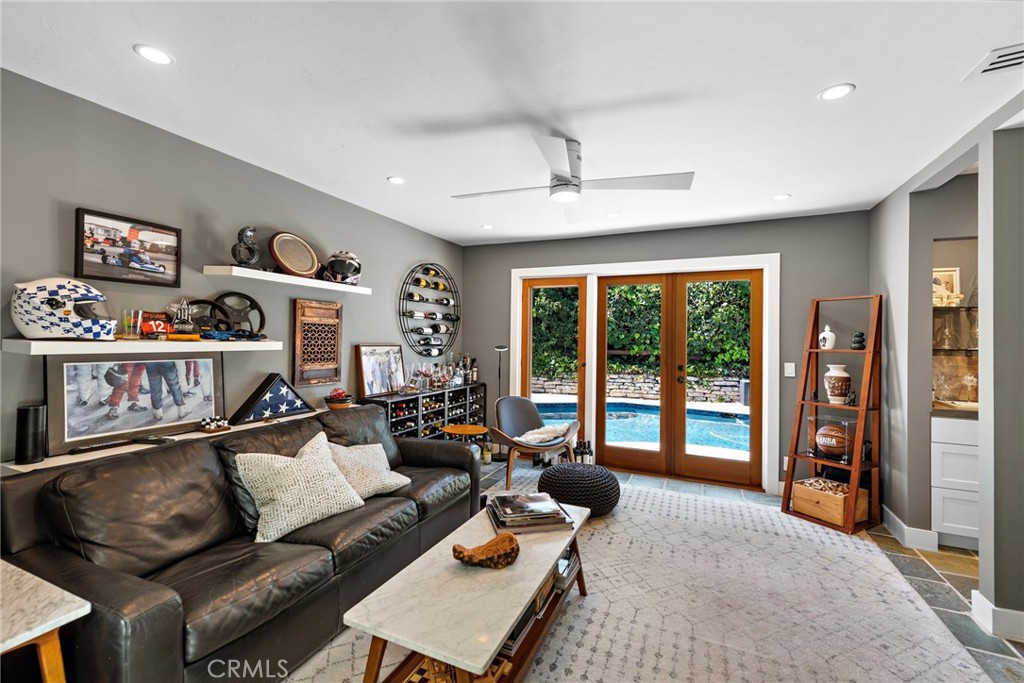 3085 Nestall Road