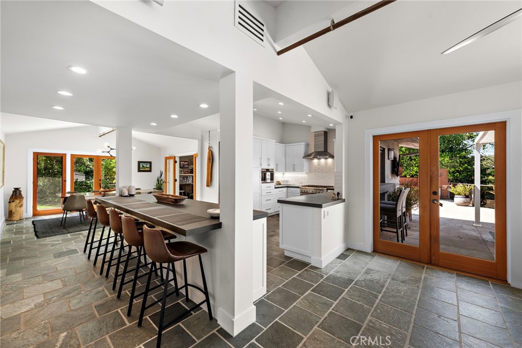 3085 Nestall Road