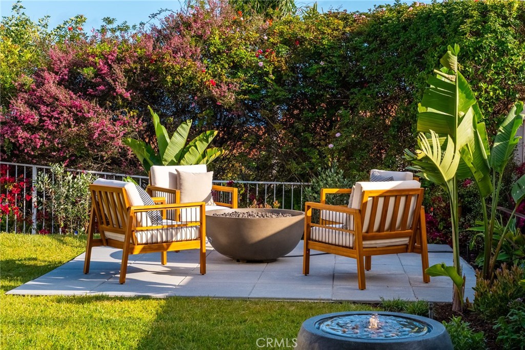 24976 Sea Crest Drive