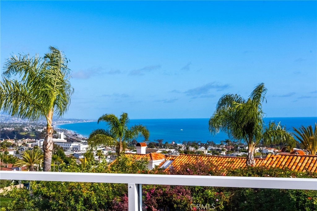 24976 Sea Crest Drive