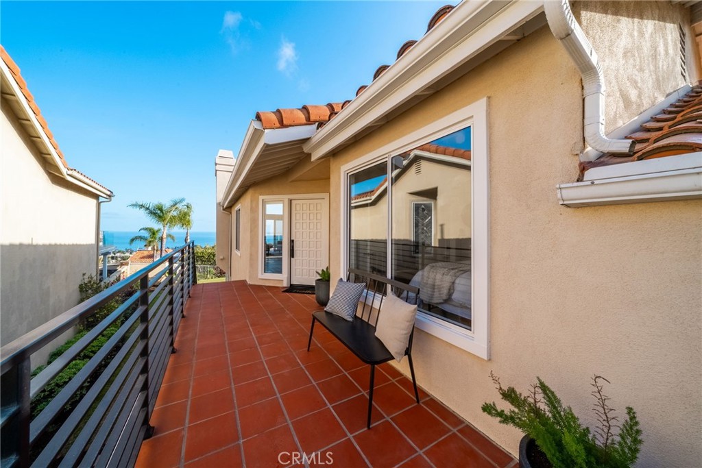 24976 Sea Crest Drive