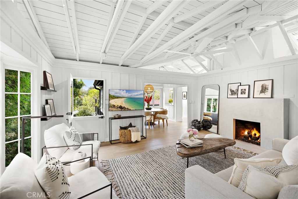 592 Bluebird Canyon Drive