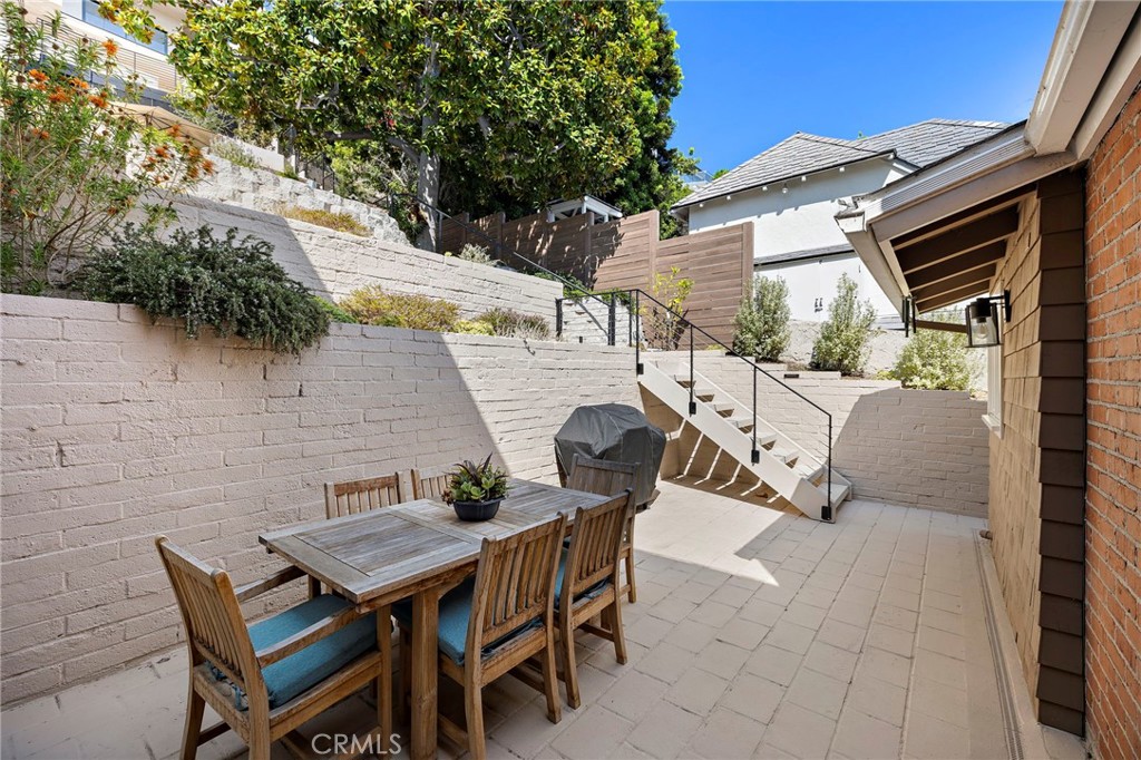 522 High Drive