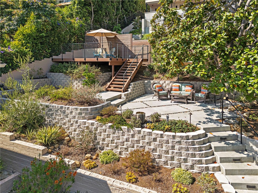 522 High Drive