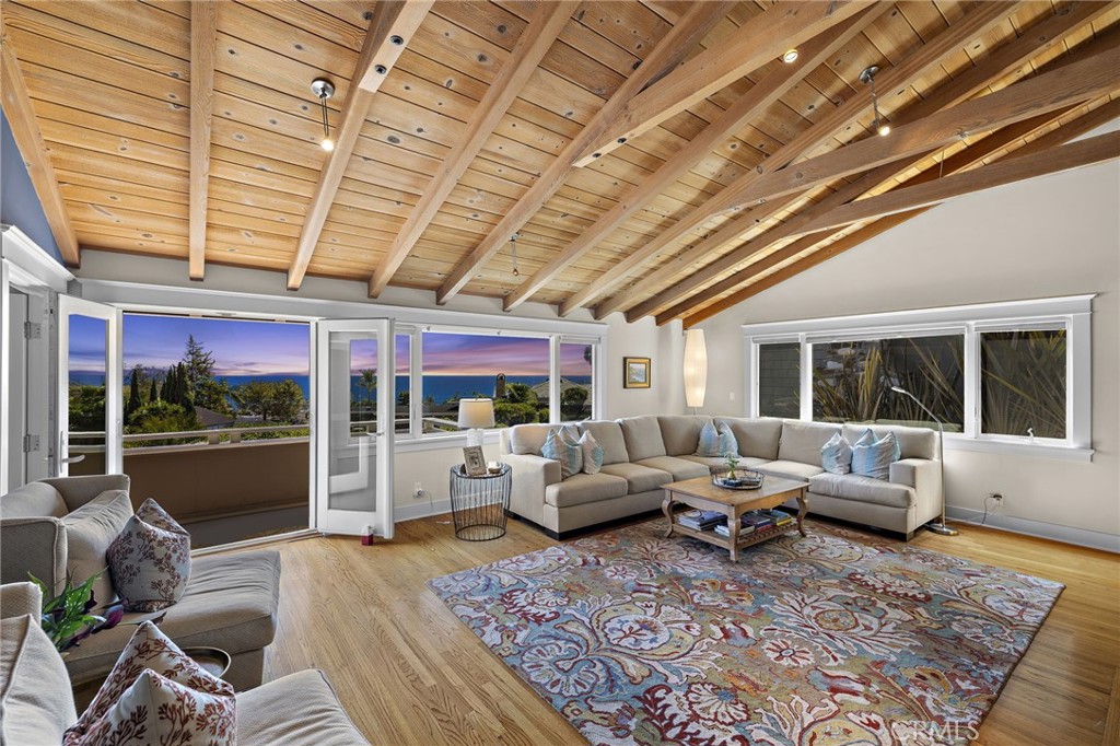 522 High Drive