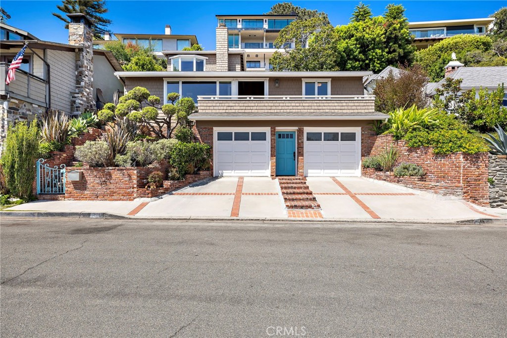 522 High Drive