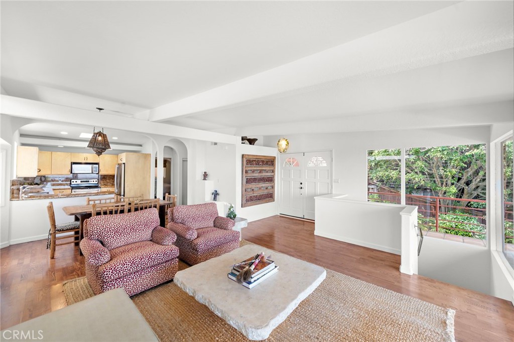 28751 Top Of The World