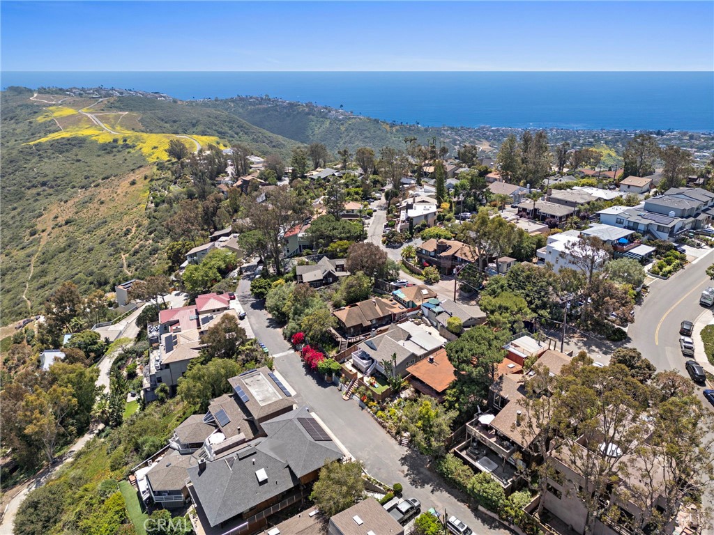 28751 Top Of The World