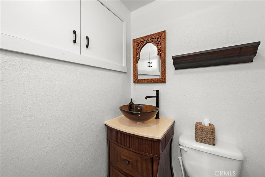 28751 Top Of The World