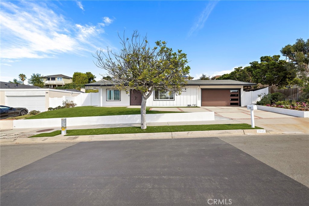 2960 Alta Laguna