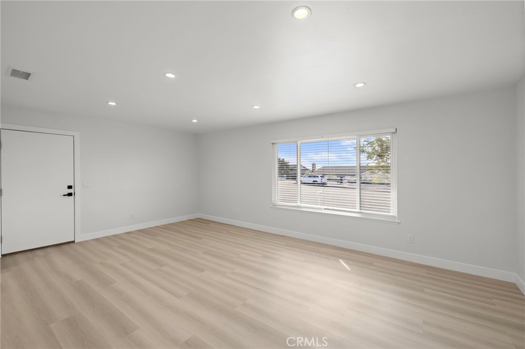 2960 Alta Laguna