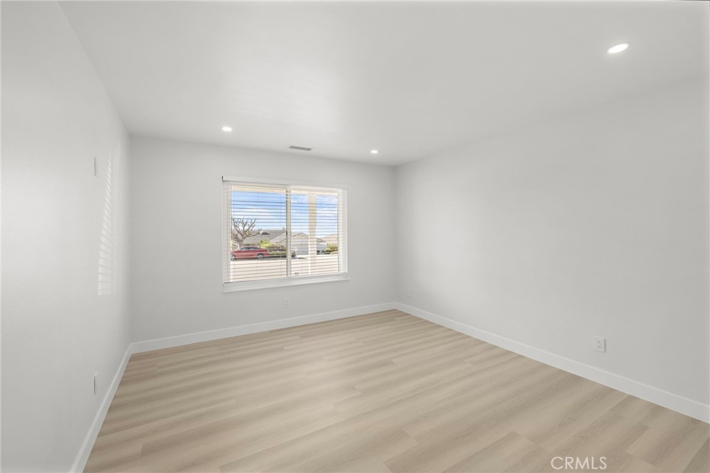 2960 Alta Laguna