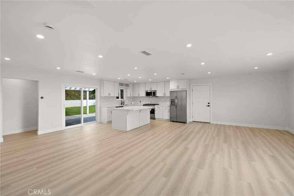 2960 Alta Laguna