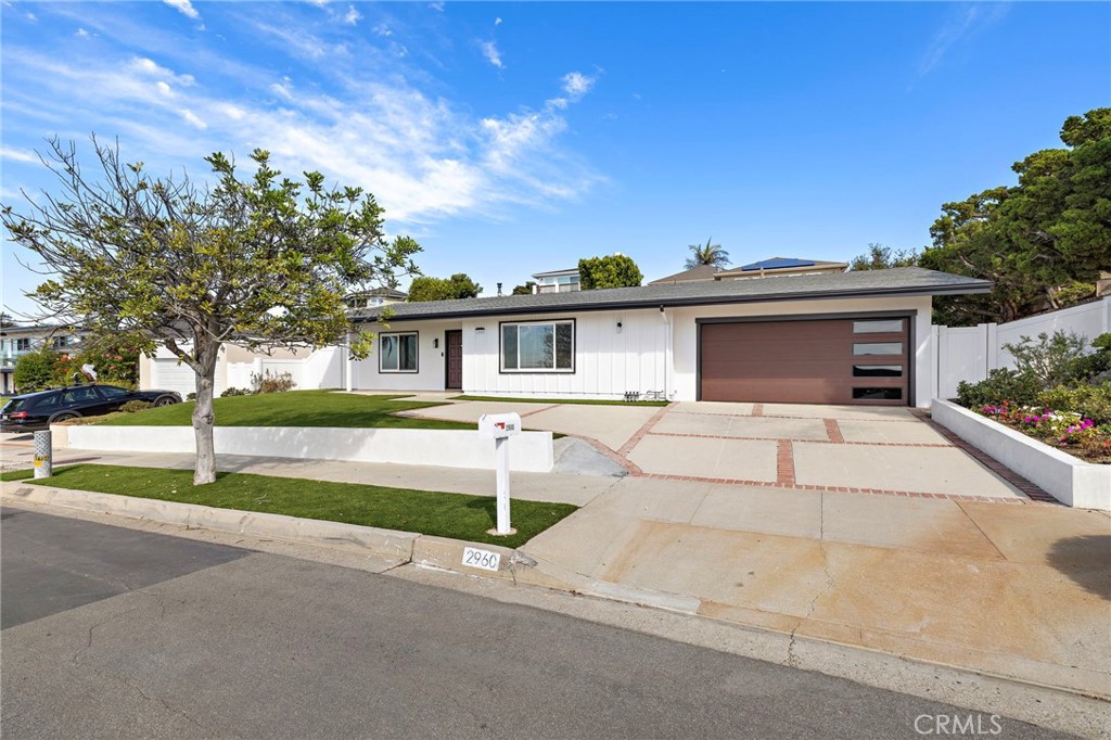 2960 Alta Laguna