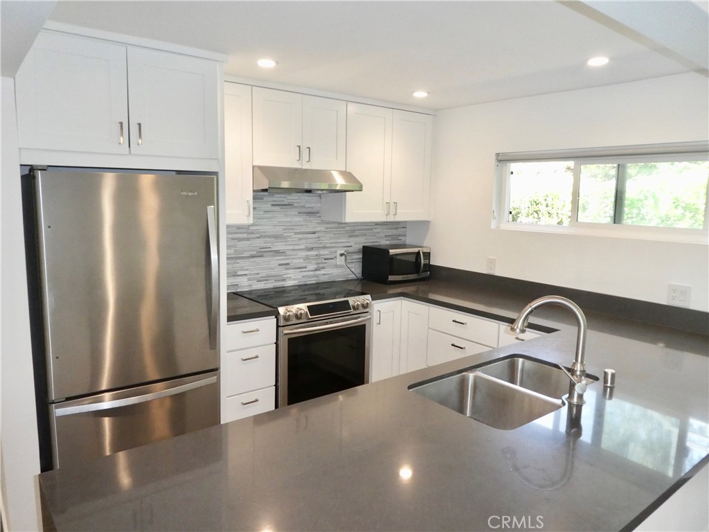 285 San Joaquin Drive