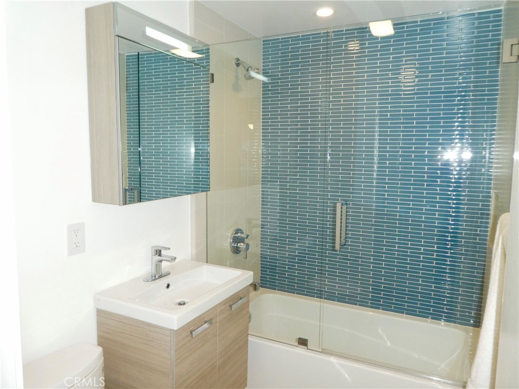 285 San Joaquin Drive