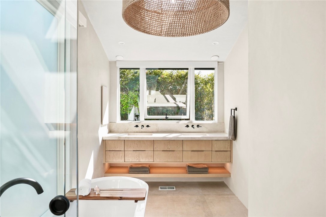 592 Bluebird Canyon Drive