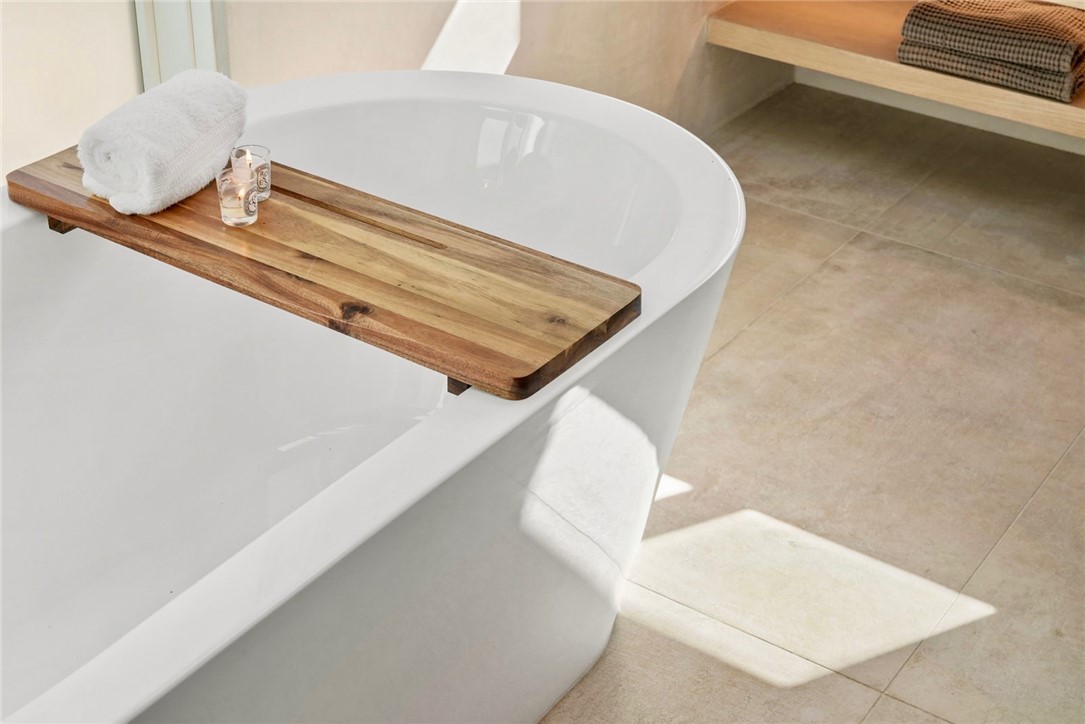 592 Bluebird Canyon Drive