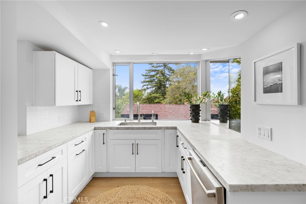 592 Bluebird Canyon Drive