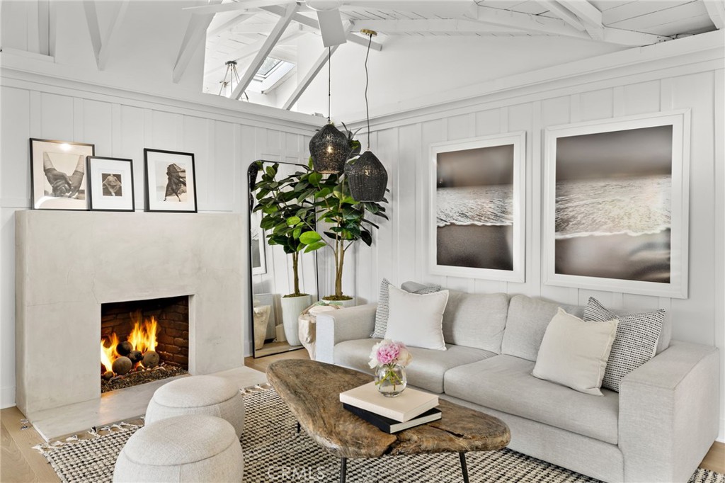 592 Bluebird Canyon Drive