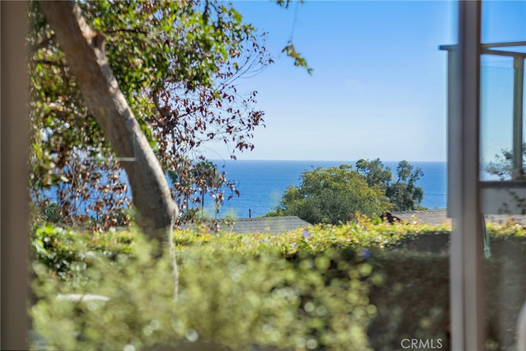 592 Bluebird Canyon Drive