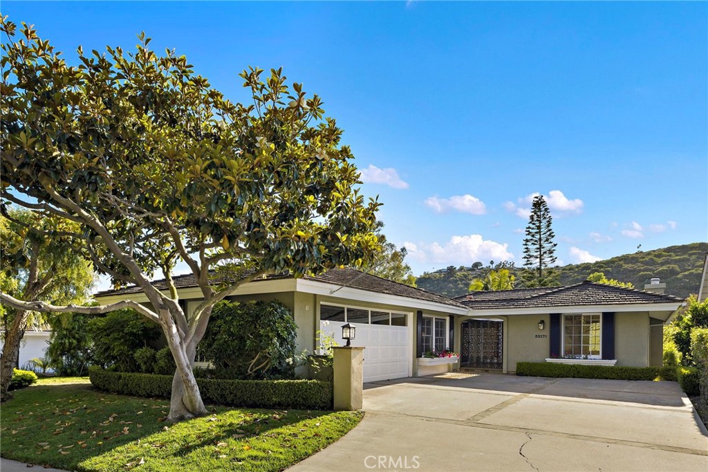 32171 E Nine Drive
