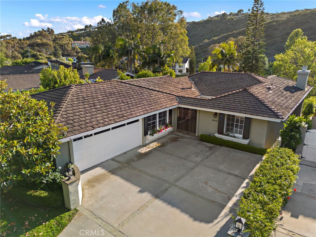 32171 E Nine Drive