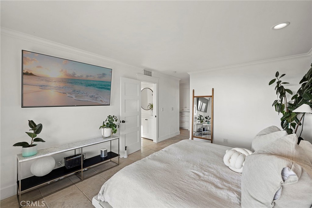 2855 Zell Drive
