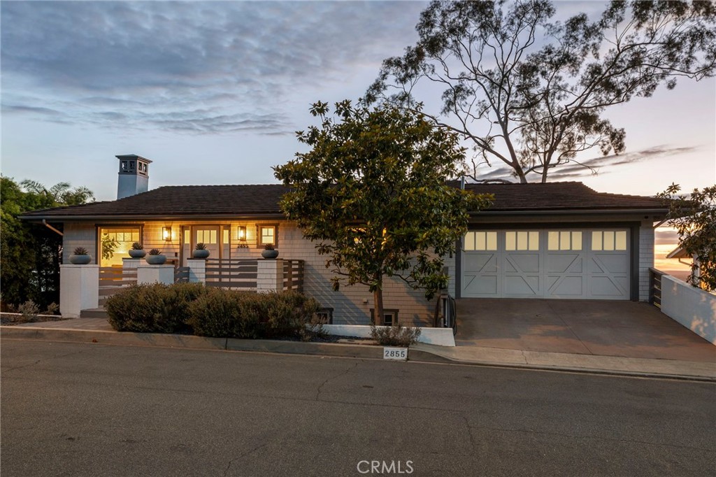 2855 Zell Drive