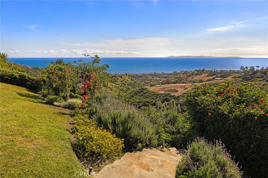 2855 Zell Drive