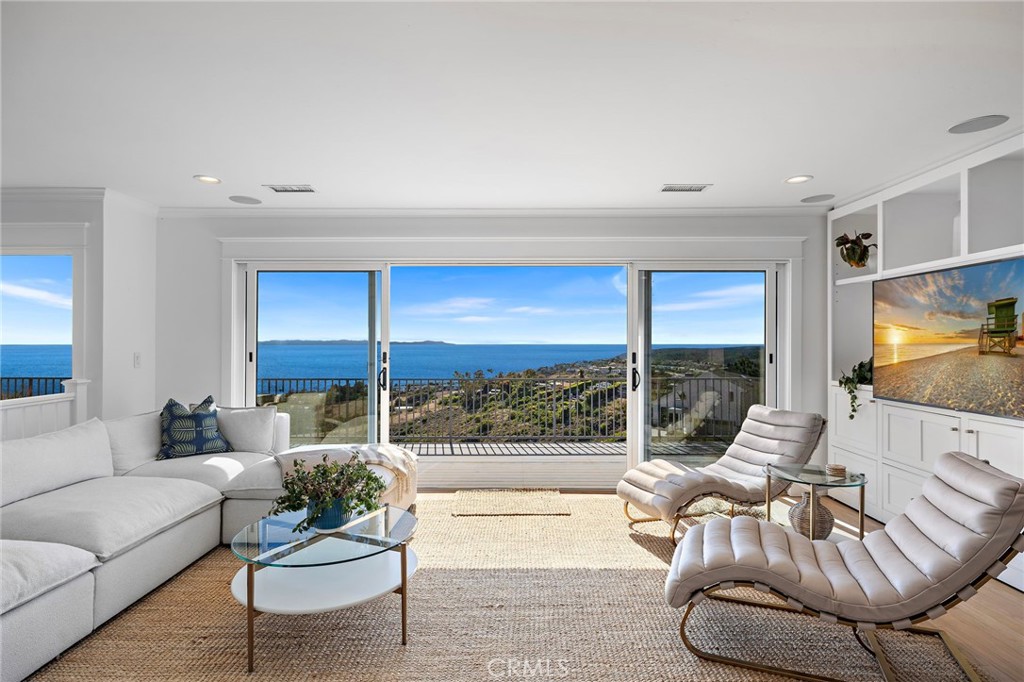 2855 Zell Drive