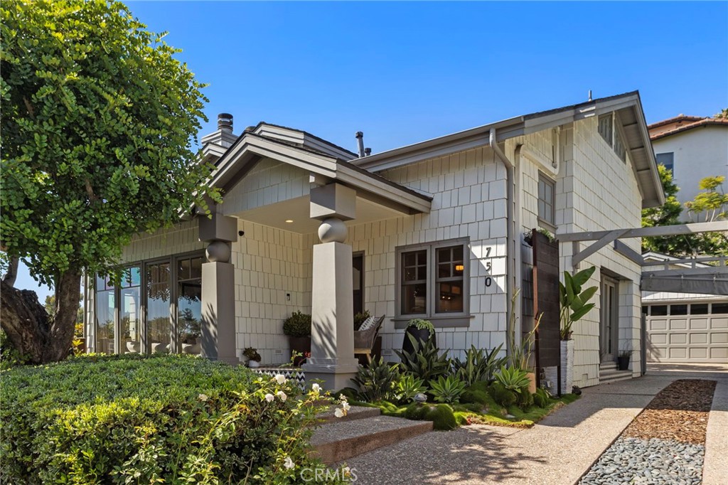 750 Griffith Way