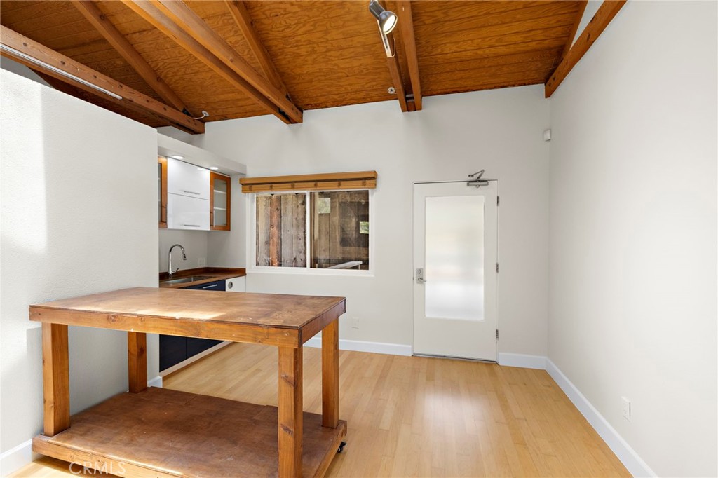 3337 Laguna Canyon A