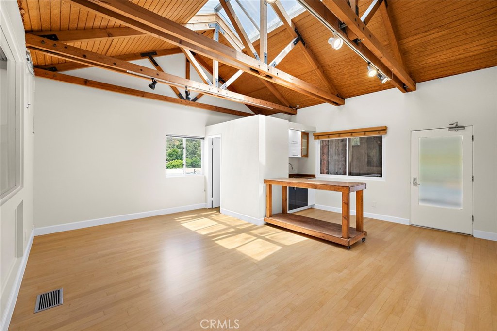 3337 Laguna Canyon A